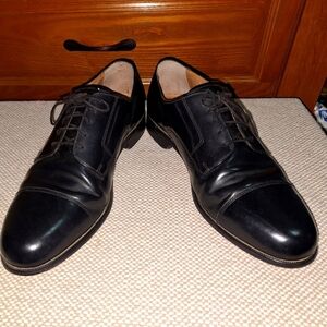 Bostonian Classic First Flex Black Men's Dress Shoes In A Size 11.5 Medium.